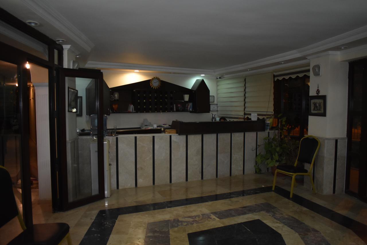 Las Palmeras Hotel Camyuva Exterior photo
